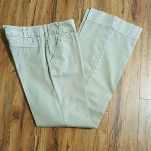 Joie Khaki pants size 27. Inseam 33"